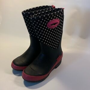 Western Chief Kids Waterproof Boots. Kids size US 2.